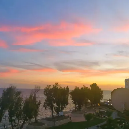 Galatex Beachfront 1st Line Sea View Suites - Location Peaceful Place Homestay Limassol